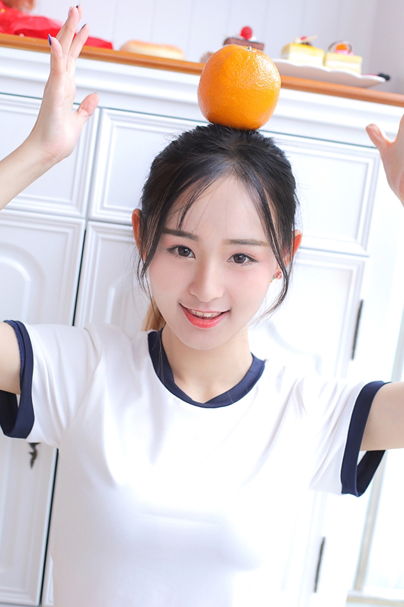 体操服美女学生妹青春靓丽图片