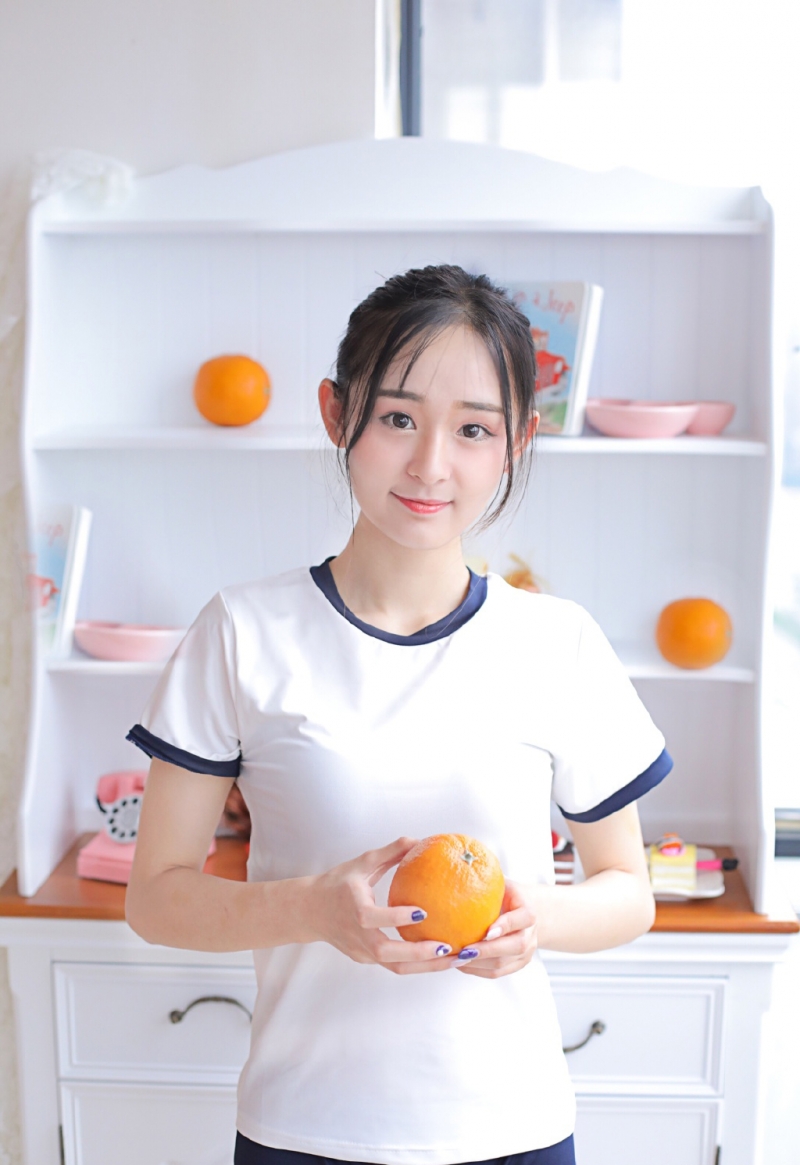 体操服美女学生妹青春靓丽图片