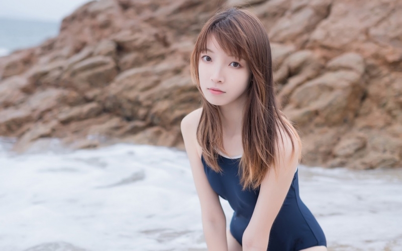 性感少女连体泳衣人体之美写真