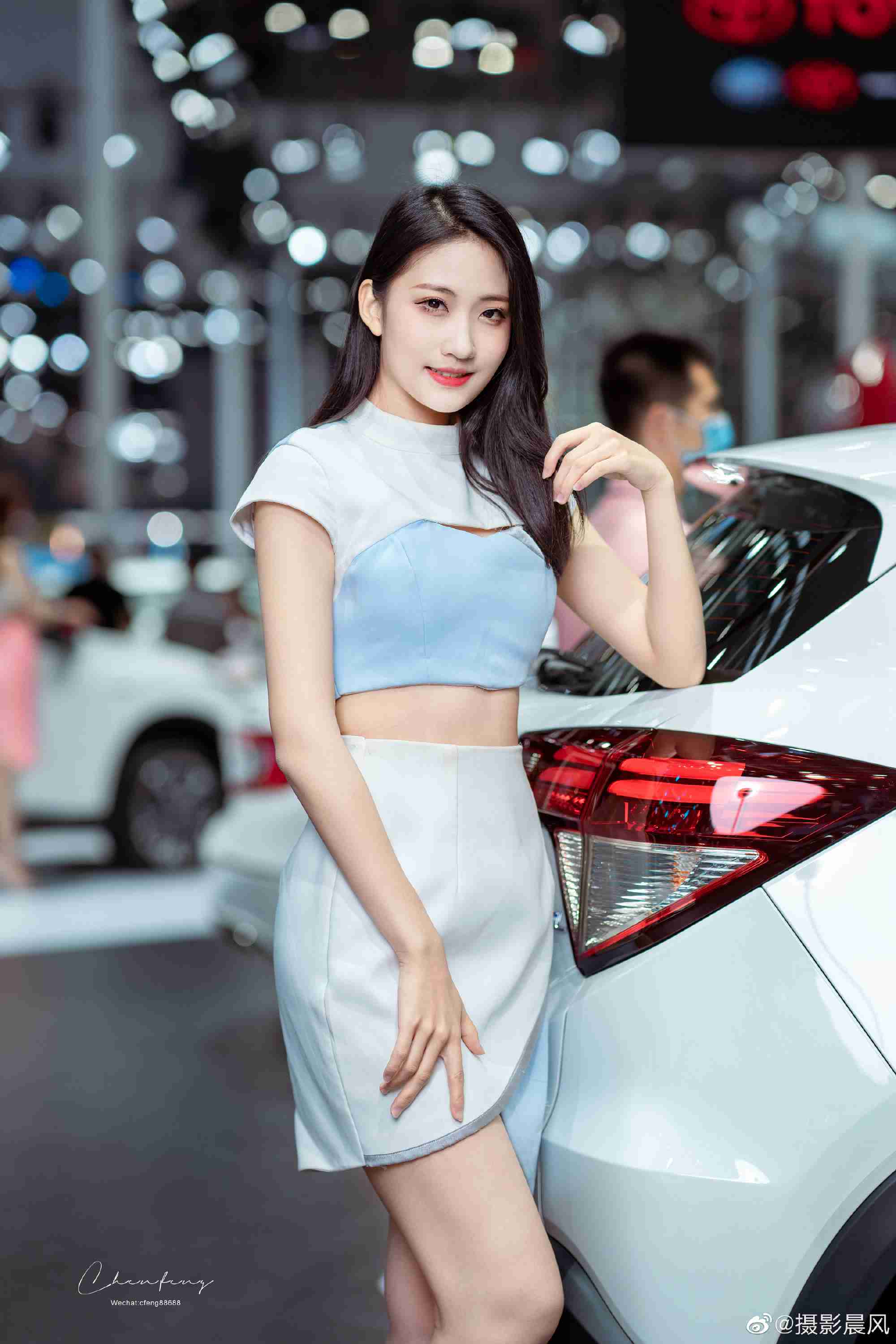 美女车模细腰美腿性感迷人私拍